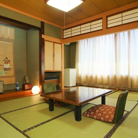 Guest Room Furusatomura Kogeikan Omachi  Exterior foto