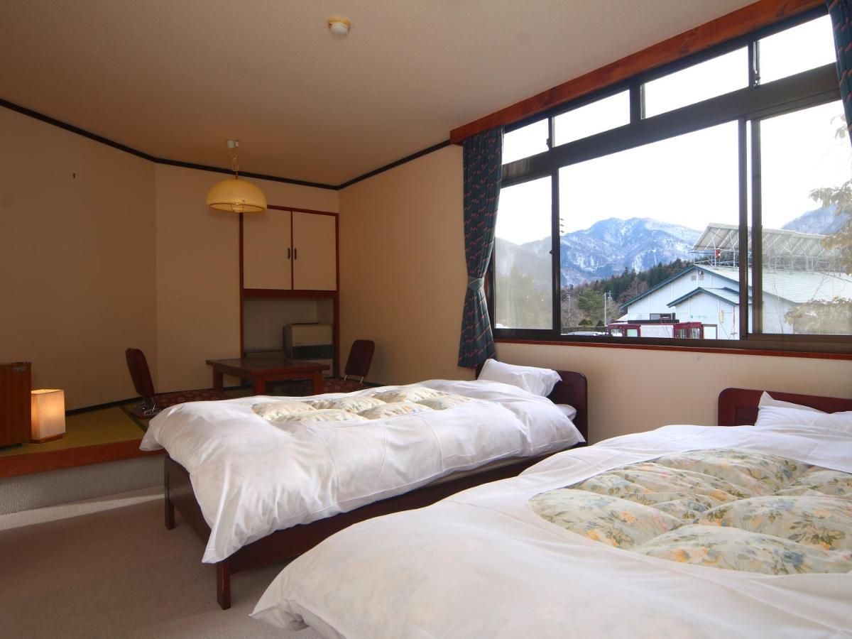 Guest Room Furusatomura Kogeikan Omachi  Exterior foto